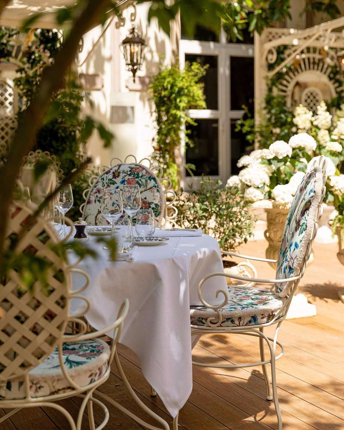 Maison Revka — jardin